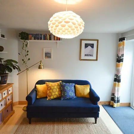 Amazing 1 Bedroom House Near Fishponds 公寓 *
