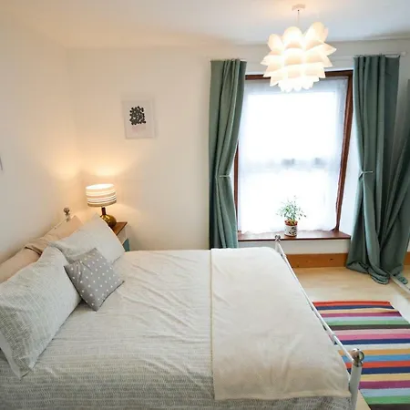 Amazing 1 Bedroom House Near Fishponds 公寓 *